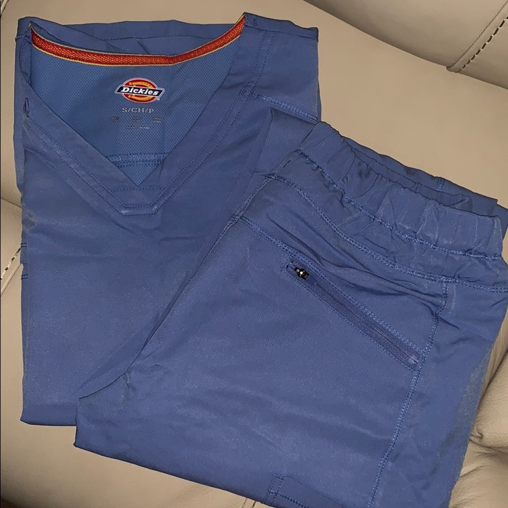 DICKIES SCRUBS TOP & BOTTOM
